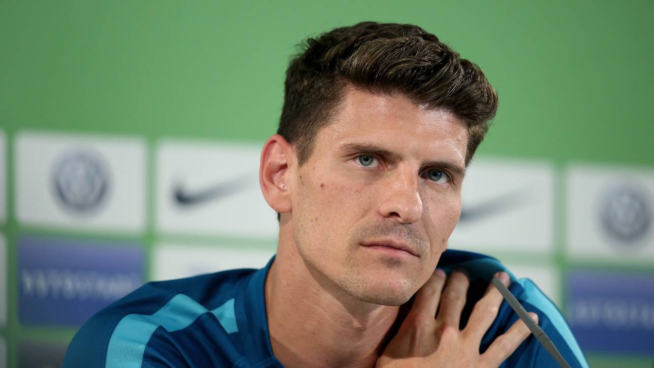 Wolfsburg zum Start ohne Gomez