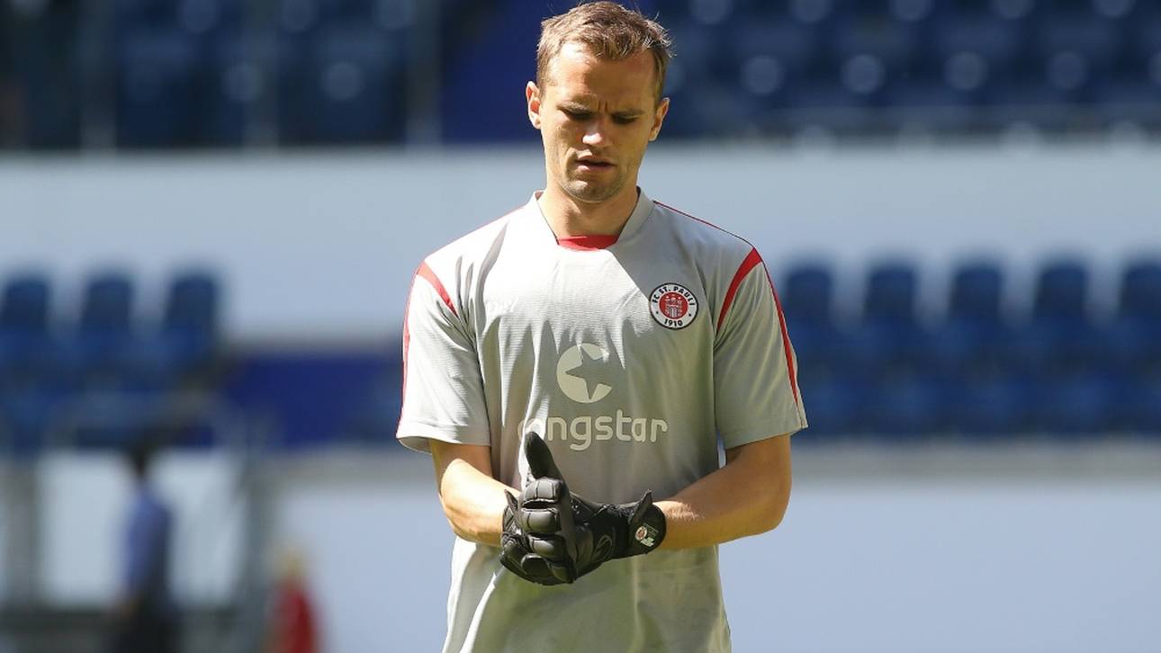 St. Pauli verlängert mit Keeper