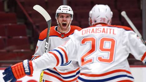 Connor McDavid (l.) und Leon Draisaitl sind das kongeniale Offensivduo der Edmonton Oilers