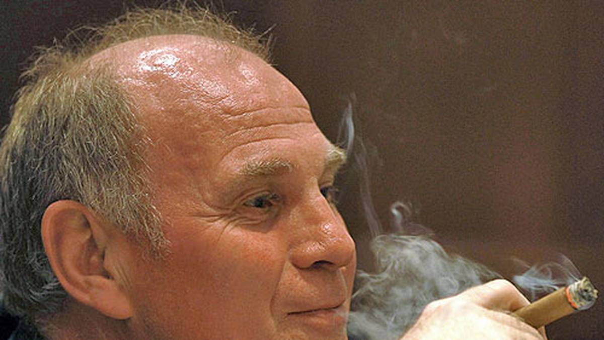 Hoeneß zur Fußball-WM der Frauen: "Ich dachte, wir reden über Fußball" 