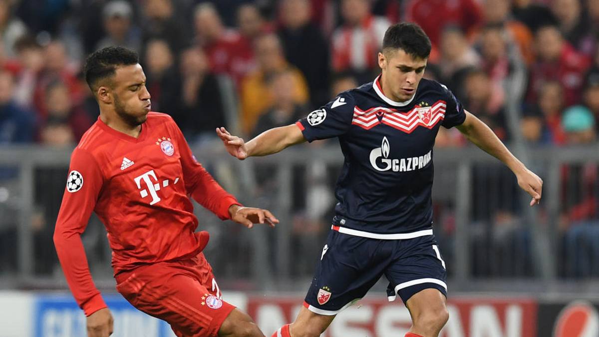 CORENTIN TOLISSO (bis 65.): Neben Thiago auf der Doppelsechs ließ Tolisso wenig anbrennen. Im Spiel nach vorne hatte er mehr Aktionen in Hälfte zwei. Stark waren seine öffnenden Diagonalbälle. Tolisso wird immer besser. SPORT1-Note: 3