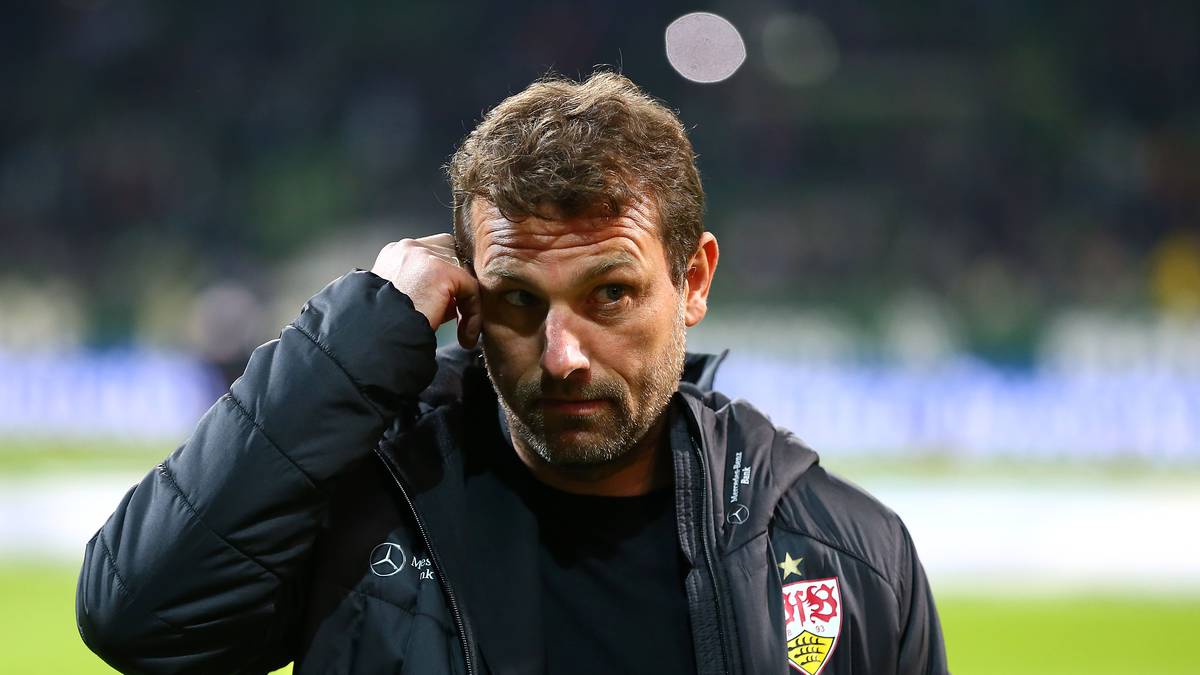 VFB STUTTGART - 52: Weinzierl übernahm den VfB erst im Laufe der Hinrunde, nun ist seine Stuttgarter Zeit bereits wieder vorbei