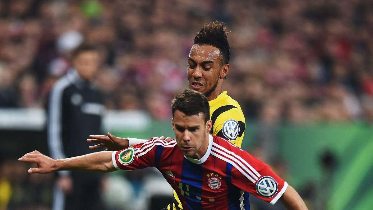 JUAN BERNAT: Der 22-Jährige bekam von Pep Guardiola die Aufgabe, konsequent die linke Außenposition im Mittelfeld zu halten und nach hinten mitzuhelfen. Das erledigte er präzise, zog so zudem die Dortmunder Abwehr weit auseinander. Bereitete in der zweiten Hälfte eine Riesenchance für Lewandowski vor, doch der traf nur die Latte - SPORT1-Note: 3