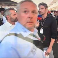 Die Formel 1 war am Wochenende zu Gast in Japan. Am Ende einer TV-Übertragung am Sonntag kommt es zu einer witzigen Situation mit einem Fan.