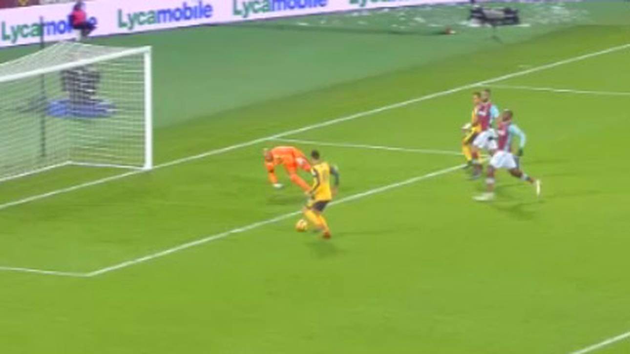 Video: Özil knipst, Sanchez trickst