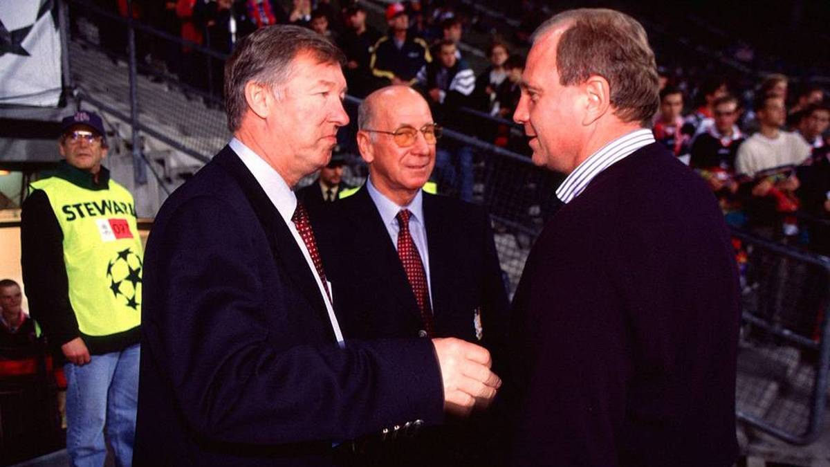 Alex Ferguson, damaliger Trainer von Manchester United, und Ex-Bayern-Manager Uli Hoeneß 1999