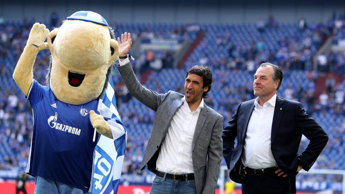 Der Senor kehrt zurück und ganz Schalke steht Spalier: Legende Raul stattet seinem alten Klub vor dem Revierderby einen Besuch ab 