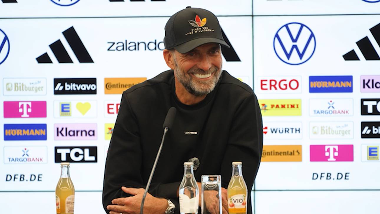 Klopp im Supermarkt? Bundestrainer muss schmunzeln