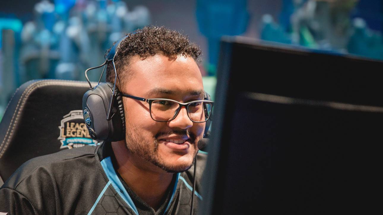 CLG schlägt Vize-Champion Cloud9