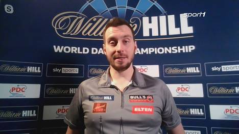 Florian Hempel zeigt sich schockiert über den positiven Corona-Test von Raymond van Barneveld. Gegen Raymond Smith sieht er sich nicht als Favorit.