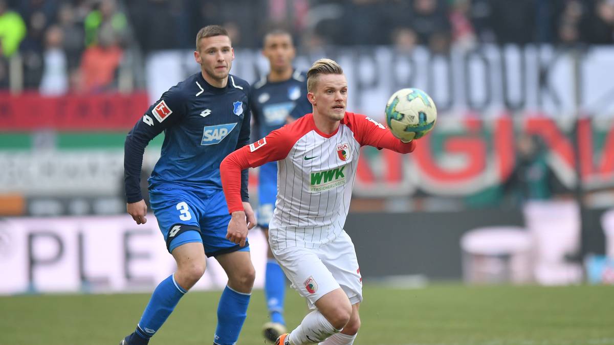 PHILIPP MAX (FC Augsburg): Der beste Vorbereiter der Liga, weswegen nicht Wenige auf die Idee kamen, der Mann könnte auch einer für die Nationalmannschaft sein. Löw erklärte aber, Max spiele "aktuell keine Rolle für die anstehende Weltmeisterschaft." 