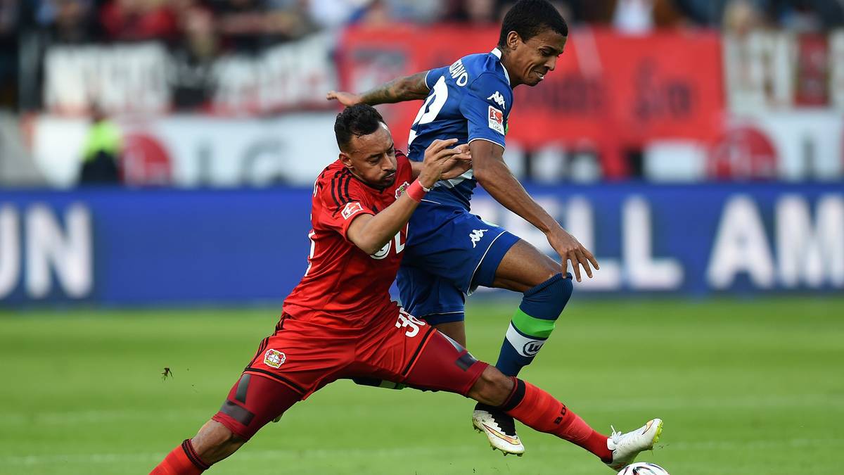 Karim Bellarabi (l.) gleicht für die Rheinländer tatsächlich zum 4:4 aus.