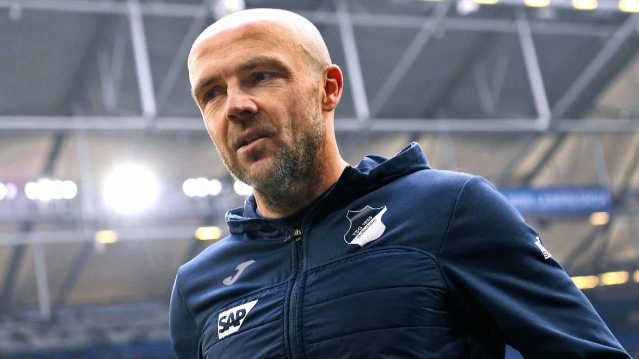 FC Barcelona: Alfred Schreuder wird Co-Trainer von Ronald Koeman