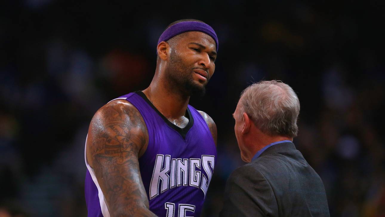 Sacramento Kings v Golden State Warriors