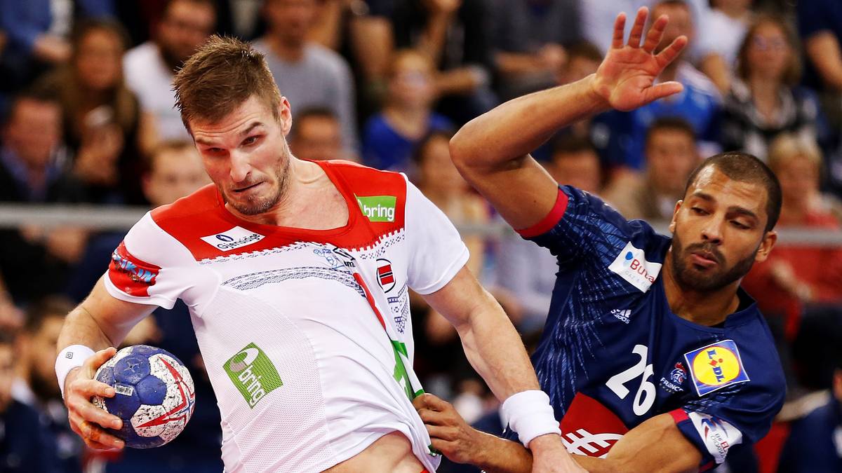 STEPHAN: Norwegen habe ich vor der EM stark eingeschätzt. Sie tun sich aber noch ein bisschen schwer. Doch die Norweger treten als Team auf und kommen über die geschlossene Mannschaftsleistung. Ich bin sicher, dass sie sich in der Hauptrunde noch steigern werden. Das Halbfinale ist dann durchaus möglich