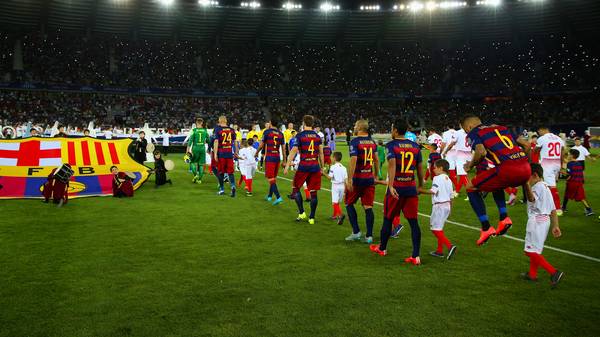 FC Barcelona v FC Sevilla FC - UEFA Super Cup