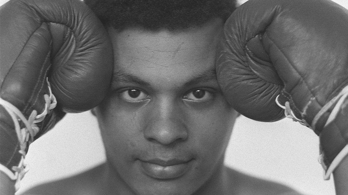 Nach zuvor sechs schnellen Siegen durch K.o. landete Graf auf dem Boden der Tatsachen - und geriet auf die schiefe Bahn. Er war im Mannheimer Rotlichtmilieu unterwegs und wurde in der Folge wegen Glücksspiels, Zuhälterei sowie Rohheitsdelikten zu insgesamt rund zehn Jahren Gefängnis verurteilt 