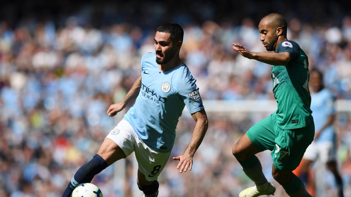 ILKAY GÜNDOGAN: Ähnlich sieht die Situation bei Sanés Teamkollegen aus. Dessen Vertrag geht sogar nur bis 2020, auch hier stocken die Verhandlungen. Der Unterschied: Gündogan stand in jüngster Vergangenheit in nahezu allen Spielen über die volle Distanz auf dem Platz. Der 28-Jährige ist endlich verletzungsfrei und auch deshalb aktuell in sehr guter Form