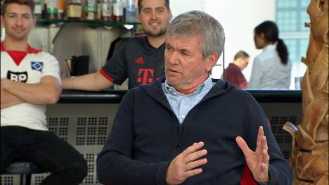 Bayer Leverkusen marschiert weiter - auch wegen der starken Sechser Xhaka und Palacios. Friedhelm Funkel ist sich sicher, beide wären auch bei den Bayern gesetzt.