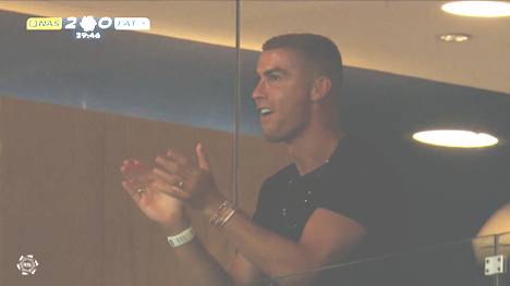 Superstar Cristiano Ronaldo musste beim Ligaauftakt von Al Nassr gegen Al-Fateh von der Tribüne aus zuschauen. Glänzend vertreten wurde der Portugiese von seinem Landsmann João Félix.
