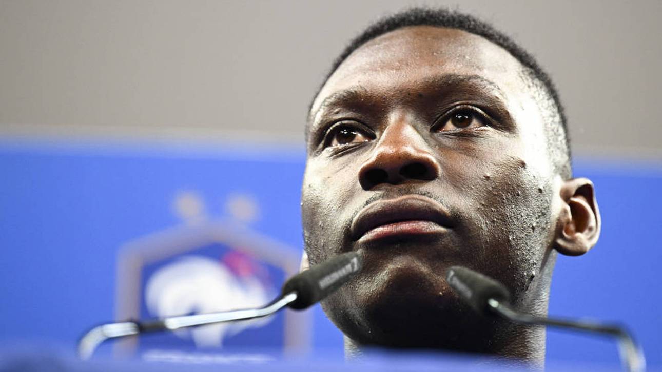 Kolo Muani verletzt!