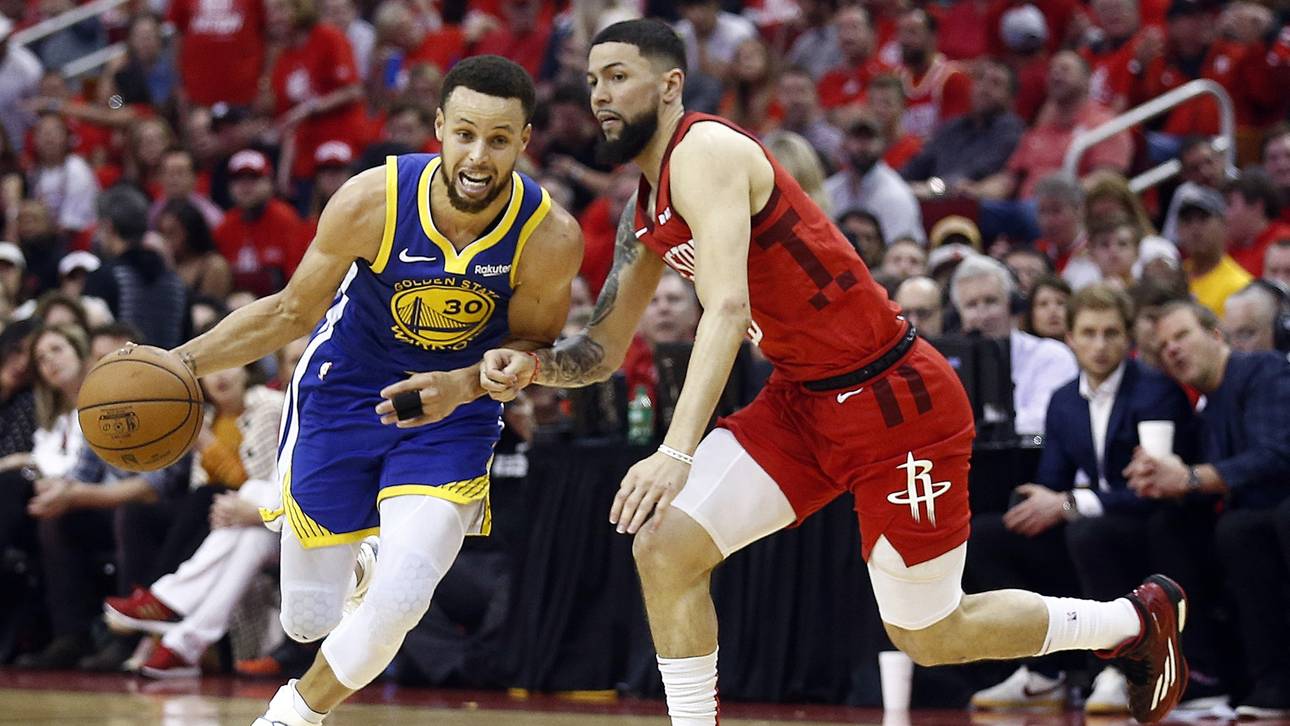 Spätzünder Curry trotzt Horrorstart