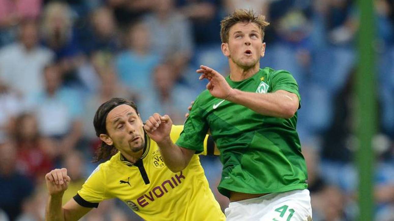 Neven Subotic (l.) und Niclas Füllkrug im Duell im Jahr 2012