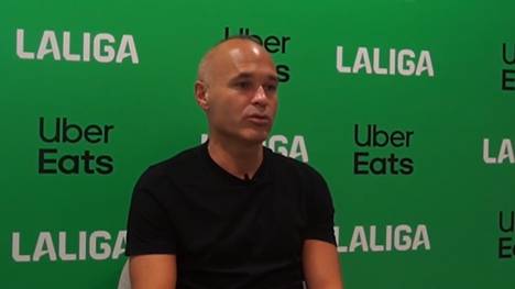 Andrés Iniesta, der mit Spanien den WM- und EM-Titel geholt hat, schwärmte von der Teenager-Sensation Lamine Yamal. Der ehemalige Mittelfeldmaestro hofft, dass der 16-Jährige mit der Furia Roja den nächsten Titel holt.