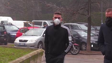 Nationalspieler Robin Gosens ist im Olympiazentrum in Mailand angekommen, um dort seinen Medizincheck vor dem Wechsel von Atalanta Bergamo zu Inter Mailand zu absolvieren.