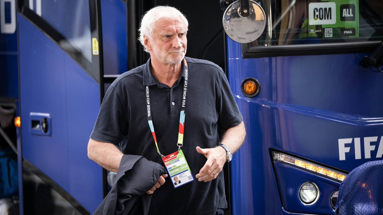 DFB-Sportdirektor Rudi Völler 