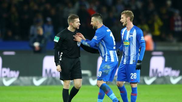 Hertha-Kapitän Vedad Ibisevic sah gegen Borussia Dortmund die Rote Karte