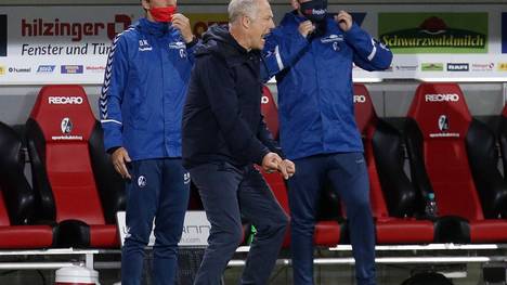 Christian Streich sorgte mit seinem emotionalen Ausbruch nach dem Sieg gegen Gladbach für Zündstoff. Seine Umarmungsarie nach dem Spiel spaltet die Runde.