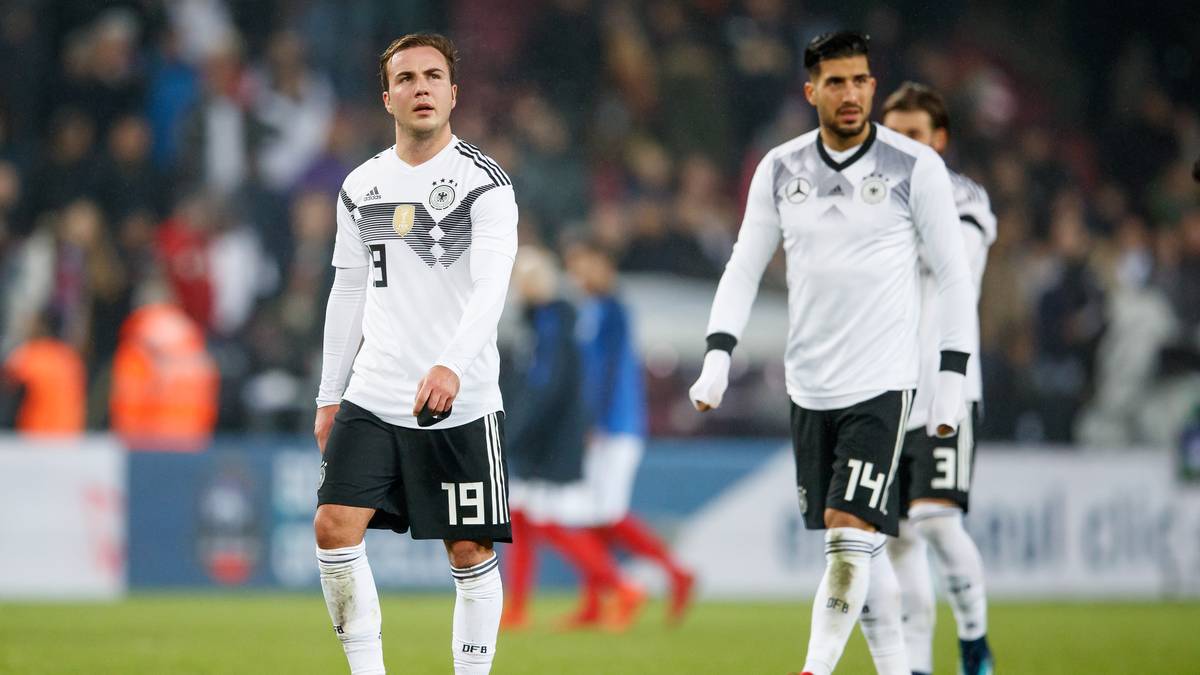 Bild mit Symbolcharakter: Nach einem Jahr DFB-Pause wegen seiner Stoffwechselkrankheit steht Mario Götze im November 2017 gegen Frankreich noch einmal 25 Minuten für die Nationalmannschaft auf dem Feld. Sein vorerst letzter Einsatz für den amtierenden Weltmeister, den er anno 2014 zum Titel gegen Argentinien schießt