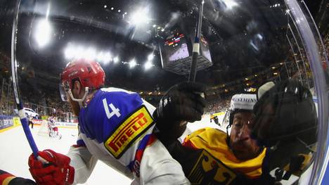 Germany v Russia - 2017 IIHF Ice Hockey World Championship