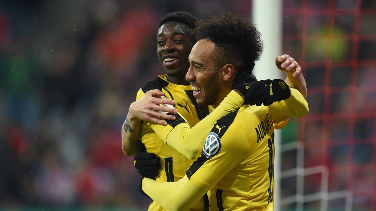 Aprospos Trennung. Gehen lassen muss der BVB auch die Superstars Ousmane Dembélé (l.) und Pierre-Emerick Aubameyang, den einen im Sommer 2017, den anderen im darauffolgenden Winter. Beide benahmen sich daneben, um ihre Abgänge zu erzwingen. Watzke: "Wir konnten nicht auf das Geld verzichten."