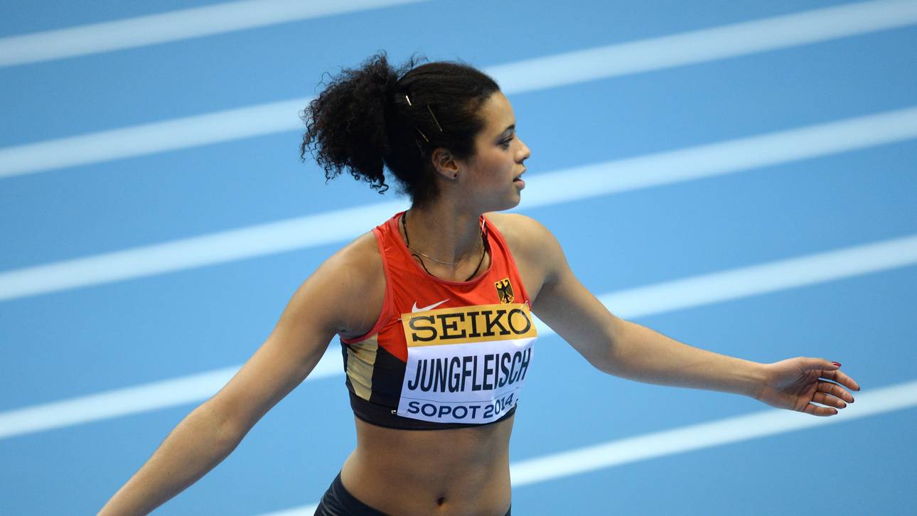 Hallen-Meeting ohne Jungfleisch