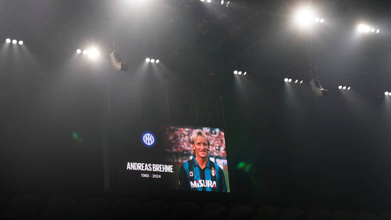 Inter mit Schweigeminute für Brehme