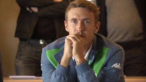 Max Kruse hat sich zu seiner Zukunft geäußert. Der Stürmer möchte im Sommer einen neuen Verein suchen, falls das scheitert ist auch ein Karriereende möglich. 