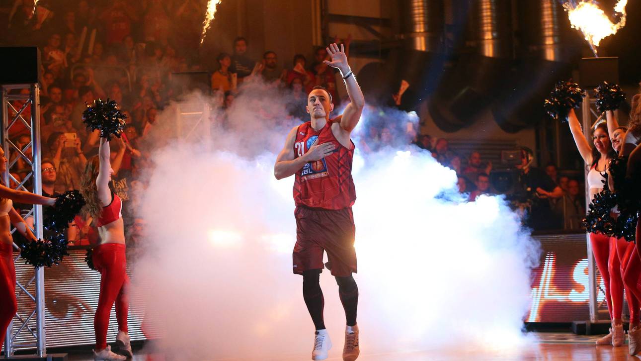 Geldverzicht: Tadda will Vorbild sein