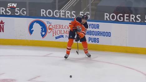 Leon Draisaitl liefert gegen die Ottawa Senators eine Gala mit sechs Torvorlagen. Den Alltime-Rekord von Wayne Gretzky verpasst er nur um einen Assist.