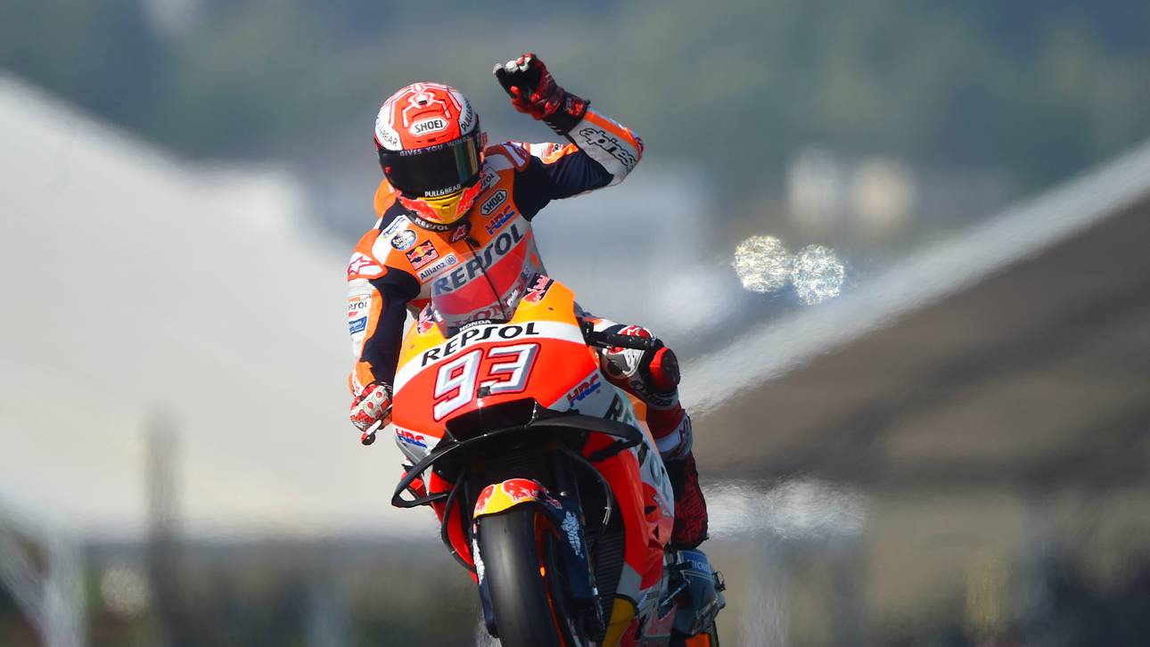 Marquez baut mit Sieg Führung aus