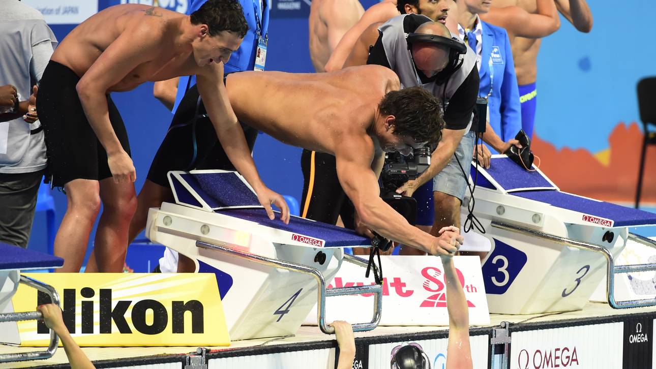 US-Staffel siegt mit Weltrekord