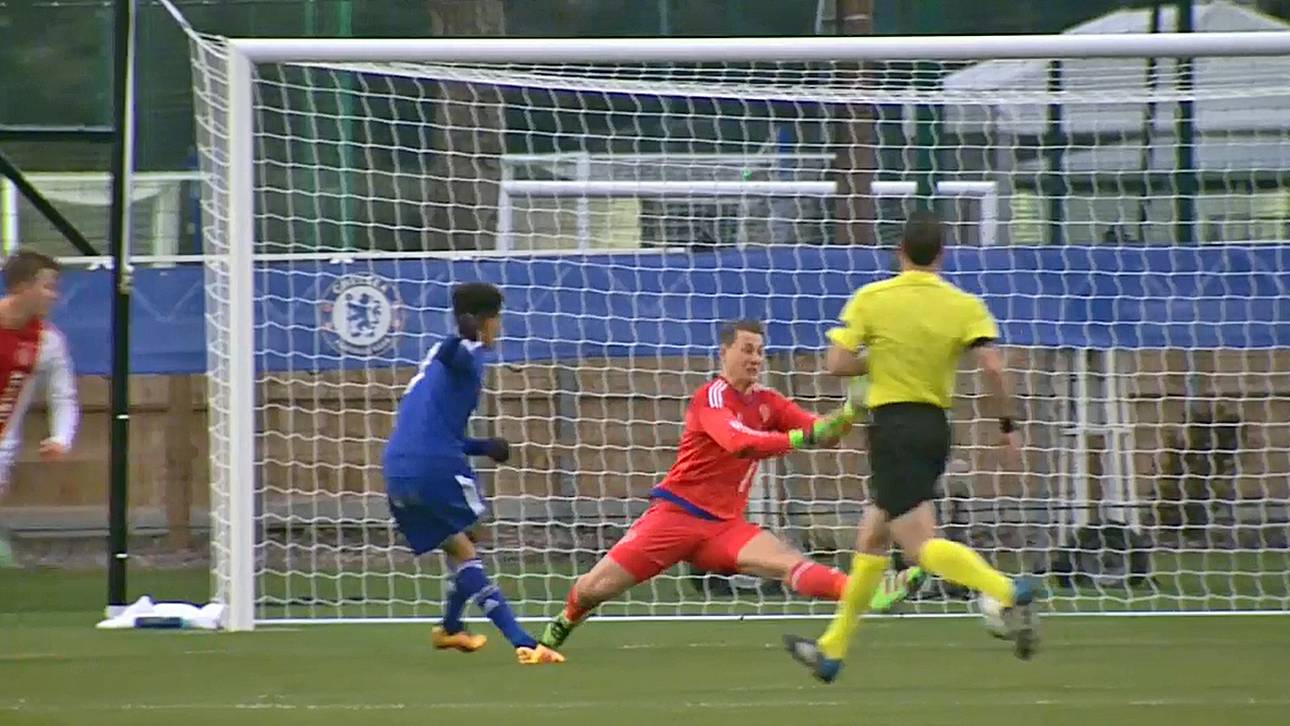 Chelsea vor Hiddinks Augen weiter