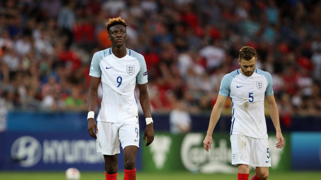 Netz lacht über Englands Elfer