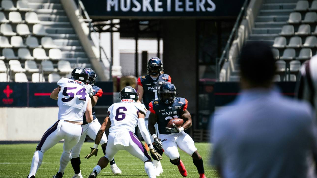 Football-Liga mit DAZN-Patnerschaft