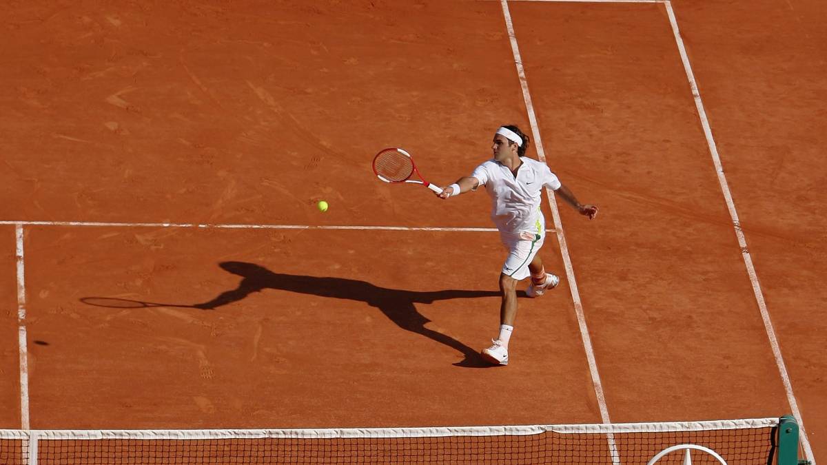 PLATZ 10 - FINALE IN MONTE CARLO 2006: Auf der roten Asche von Monte Carlo liefern sich Nadal und Federer eine heiße Schlacht über 3:49 Stunden. Und wiederum behält der Spanier auf seinem Lieblingsbelag die Nerven