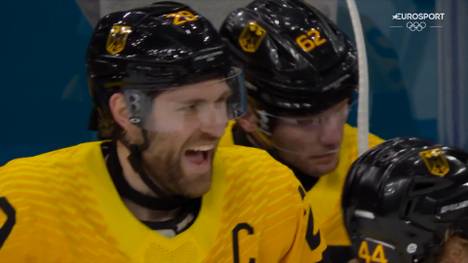 Im Olympia-Duell zwischen Deutschland und den USA beginnt Matthew Tkachuk einen Trash-Talk mit DEB-Star Leon Draisaitl. Der Hintergrund sind die beiden verlorenen Stanley-Cup-Finals des Deutschen.