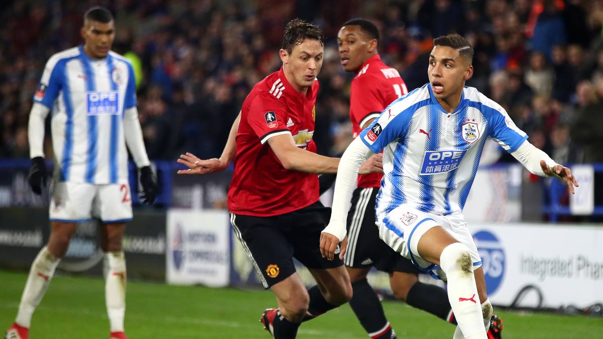 AM ANFANG DER REISE - ABDELHAMID SABIRI: Zuletzt machte der Deutsch-Marokkaner bei der U21 auf sich aufmerksam, bei seinem Klub Huddersfield Town kam er noch nicht so zum Zug. 2017 verließ Sabiri den 1. FC Nürnberg Richtung Terriers - nachdem er zuvor in Streik getreten war