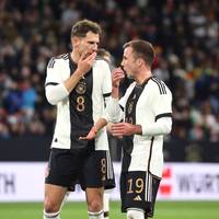 Mario Götze darf nach verkorkster WM beim ersten Testspiel eine ganze Halbzeit mitwirken. Der 30-Jährige will den positiven Schwung auch in den Endspurt zu Eintracht Frankfurt mitnehmen. 