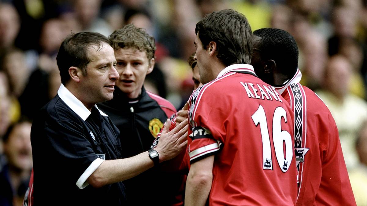 Roy Keane verbrachte zwölf Profijahre bei Manchester United. Dort gewann er sieben englische Meisterschaften, vier FA-Cup-Trophäen und 1999 die Champions League
